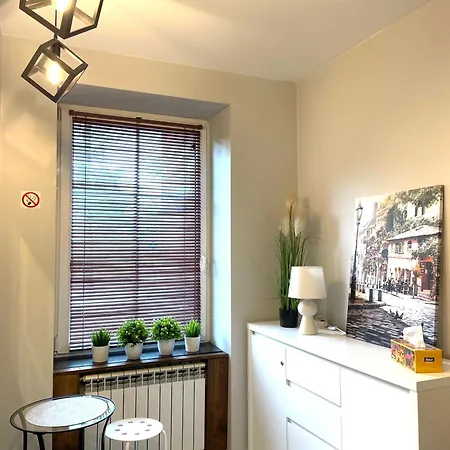Kaja Apartment *